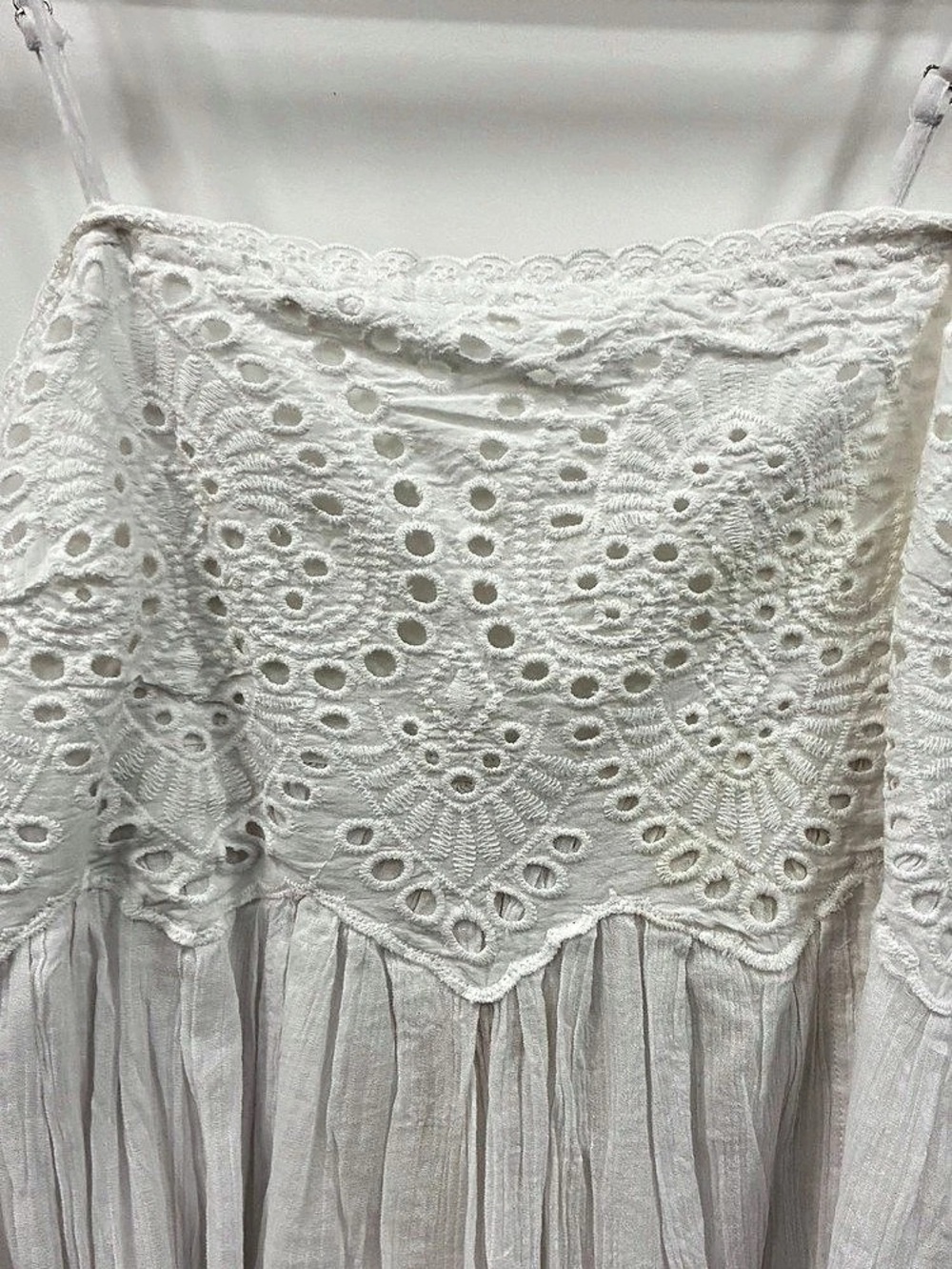 in loom White Embroidered Midi Dress NWT